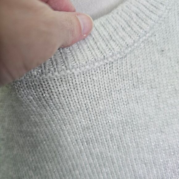 Evereve Gray Crewneck Sweater Size XS - Picture 3 of 7